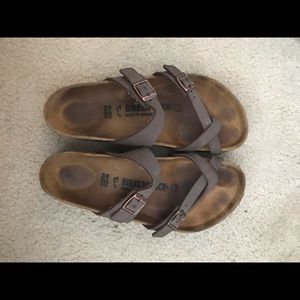 Birkenstock Mayari Sandals (Mocha)